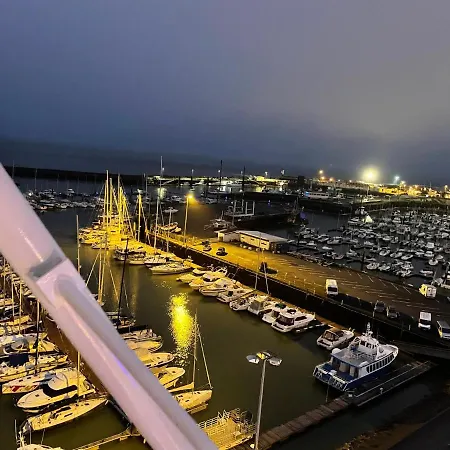 Laurina - Chambre, Sdb, Terrasse, Arrivee Autonome 鲁瓦扬