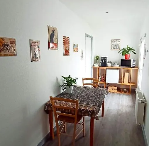 Laurina - Chambre, Sdb, Terrasse, Arrivée Autonome 3* Royan