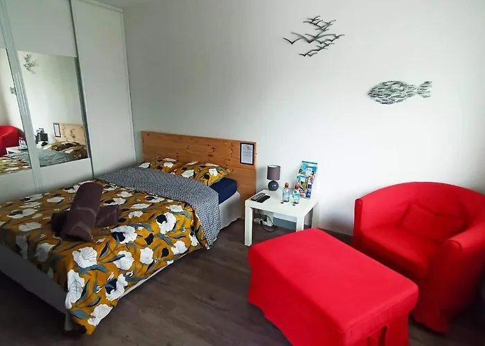 Pensión Laurina - Chambre, Sdb, Terrasse, Arrivée Autonome